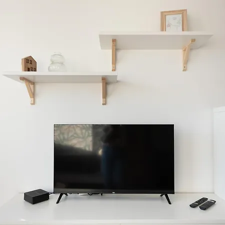 Apartment Metro Targowek Comfy Warsaw